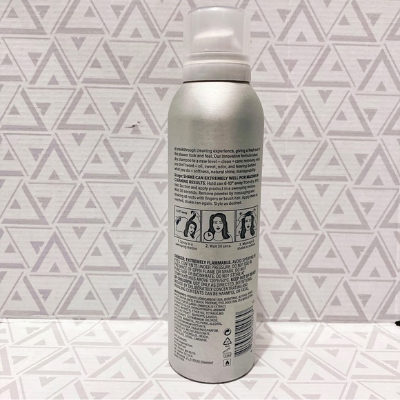 Living Proof Perfect hair Day (PhD) Advanced Clean Dry Shampoo - Picture 10 of 11